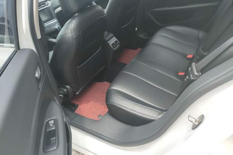 Used Peugeot 408 2016 1.6T Automatic Luxury Edition Left Rear Seat
