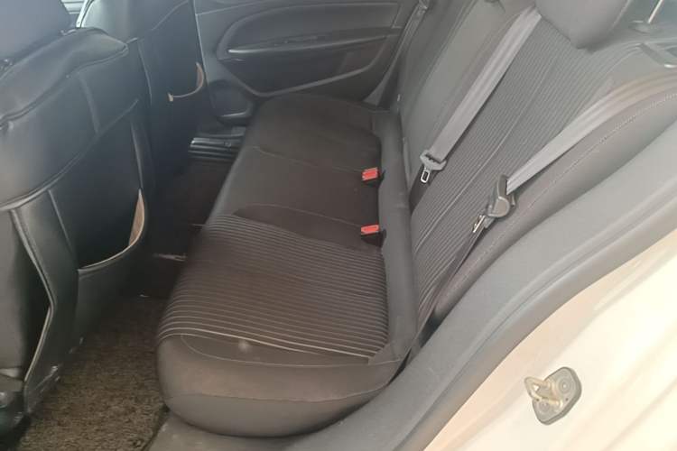 Used Peugeot 408 2016 1.6T Automatic Luxury Edition Left Rear Seat