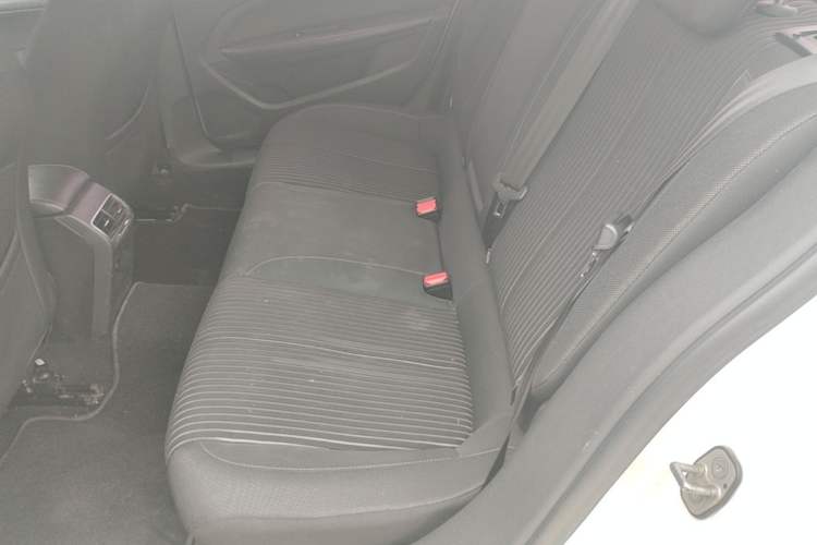 Used Peugeot 408 2016 1.6T Automatic Luxury Edition Left Rear Seat