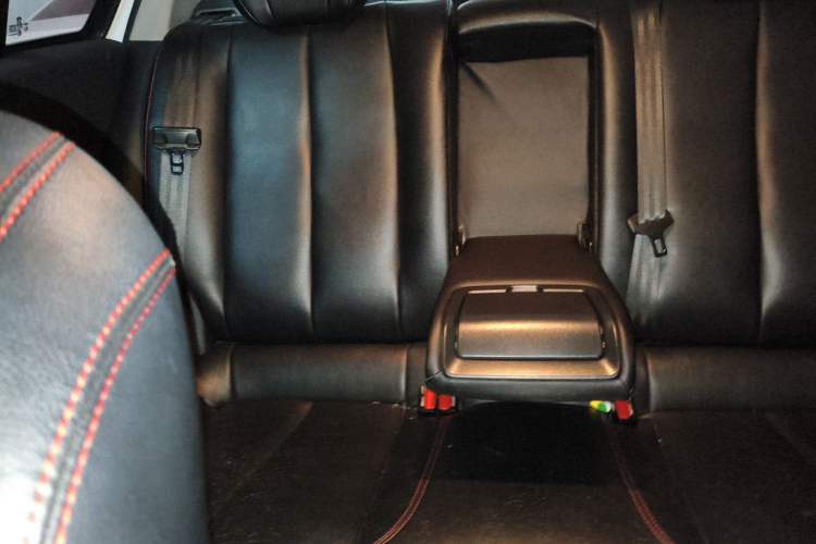 Used Peugeot 408 2016 1.6T Automatic Luxury Edition Left Rear Seat