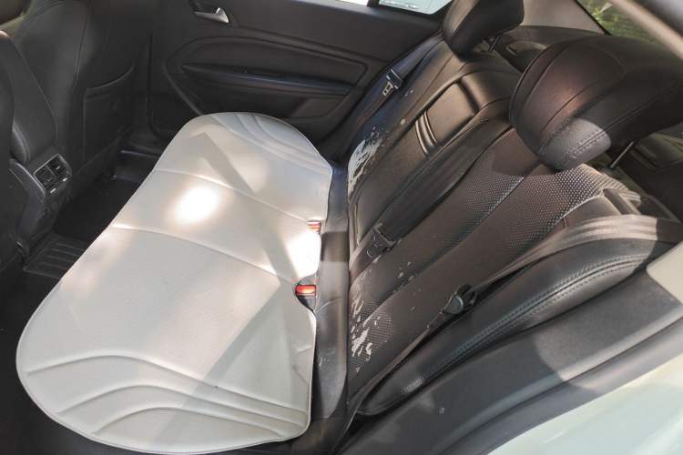 Used Peugeot 408 2016 1.6T Automatic Luxury Edition Left Rear Seat
