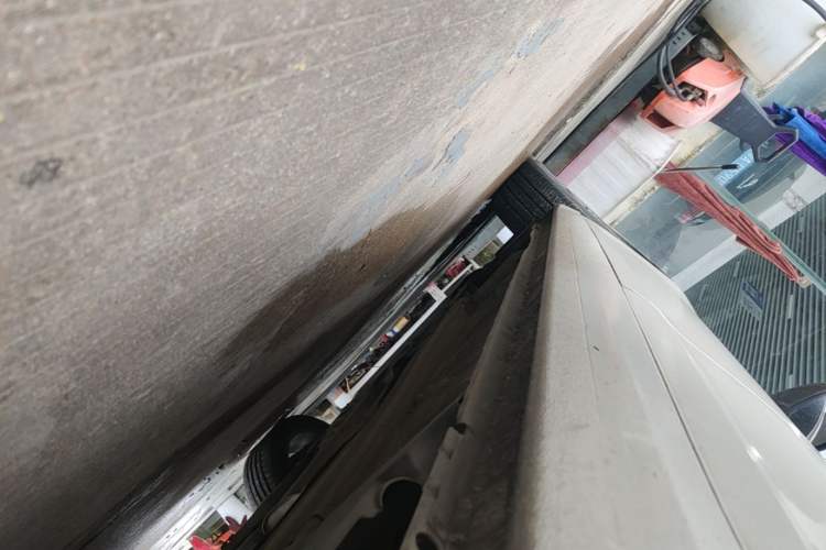 Used Peugeot 408 2016 1.6T Automatic Luxury Edition Left Side Sill