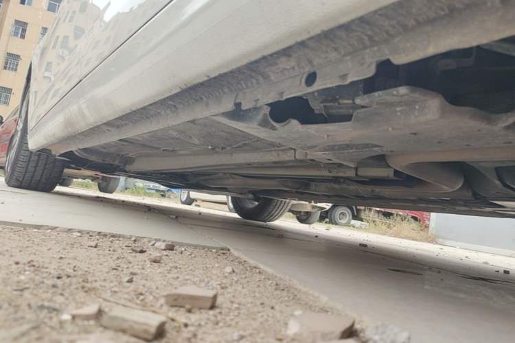 Used Peugeot 408 2016 1.6T Automatic Luxury Edition Left Side Sill