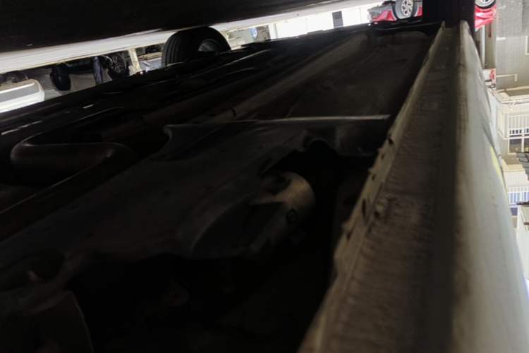 Used Peugeot 408 2016 1.6T Automatic Luxury Edition Left Side Sill