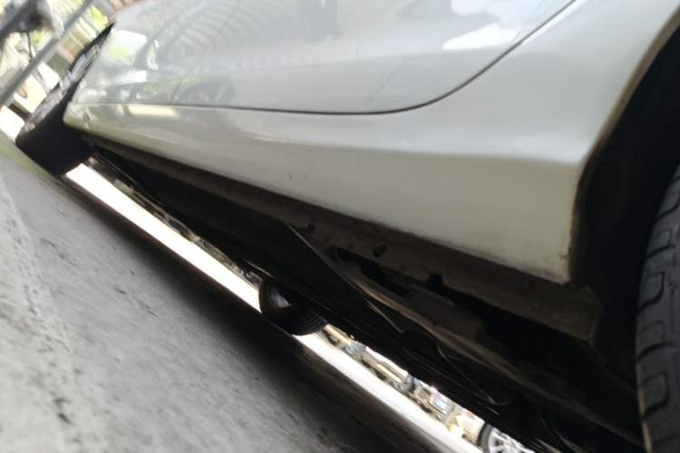 Used Peugeot 408 2016 1.6T Automatic Luxury Edition Left Side Sill