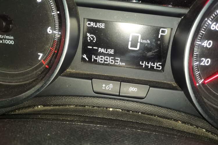 Used Peugeot 408 2016 1.6T Automatic Luxury Edition Odometer Close Up
