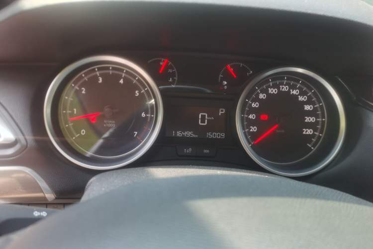 Used Peugeot 408 2016 1.6T Automatic Luxury Edition Odometer Close Up