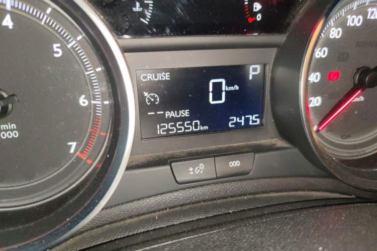 Used Peugeot 408 2016 1.6T Automatic Luxury Edition Odometer Close Up