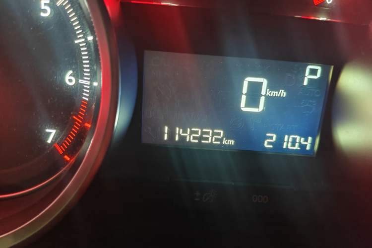 Used Peugeot 408 2016 1.6T Automatic Luxury Edition Odometer Close Up