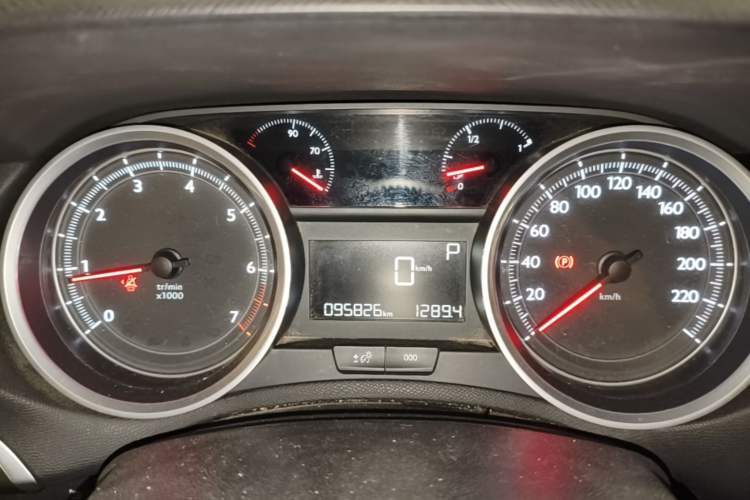 Used Peugeot 408 2016 1.6T Automatic Luxury Edition Odometer Close Up