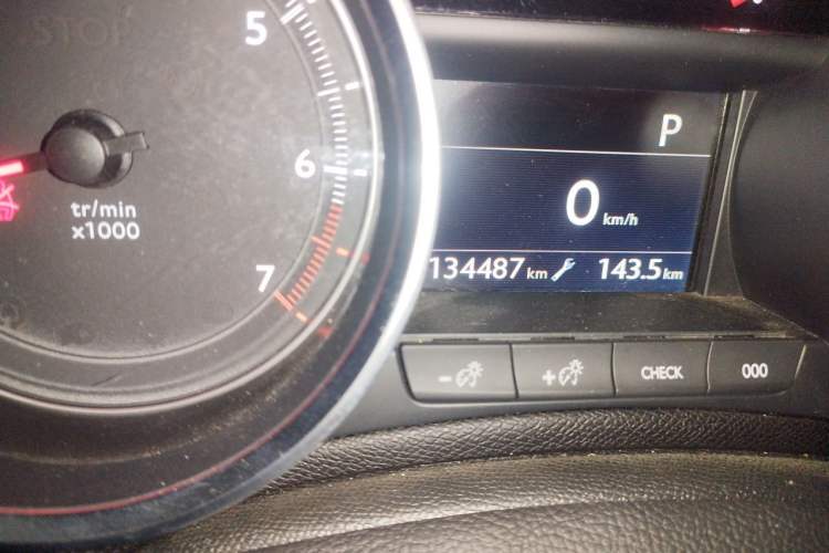 Used Peugeot 408 2016 1.6T Automatic Luxury Edition Odometer Close Up