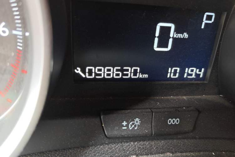Used Peugeot 408 2016 1.6T Automatic Luxury Edition Odometer Close Up
