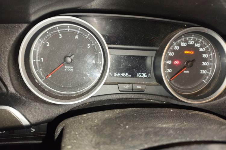 Used Peugeot 408 2016 1.6T Automatic Luxury Edition Odometer Close Up