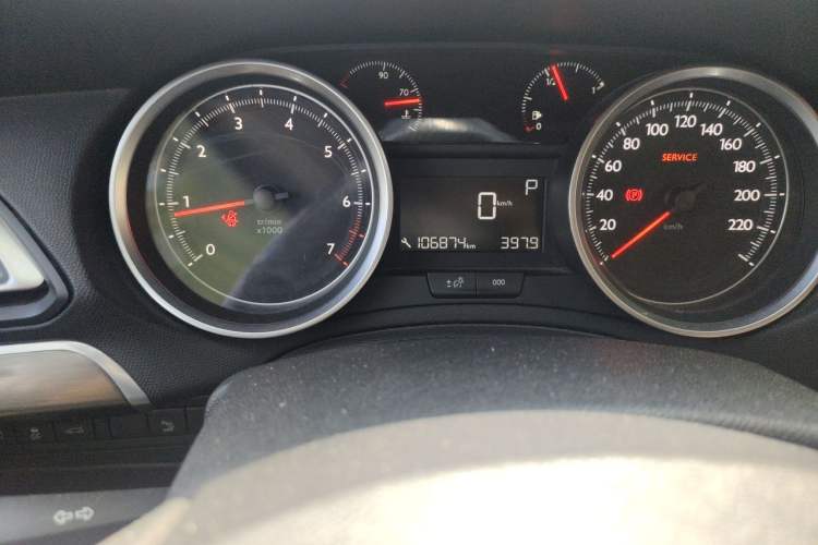 Used Peugeot 408 2016 1.6T Automatic Luxury Edition Odometer Close Up