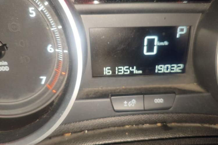 Used Peugeot 408 2016 1.6T Automatic Luxury Edition Odometer Close Up