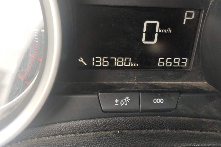 Used Peugeot 408 2016 1.6T Automatic Luxury Edition Odometer Close Up