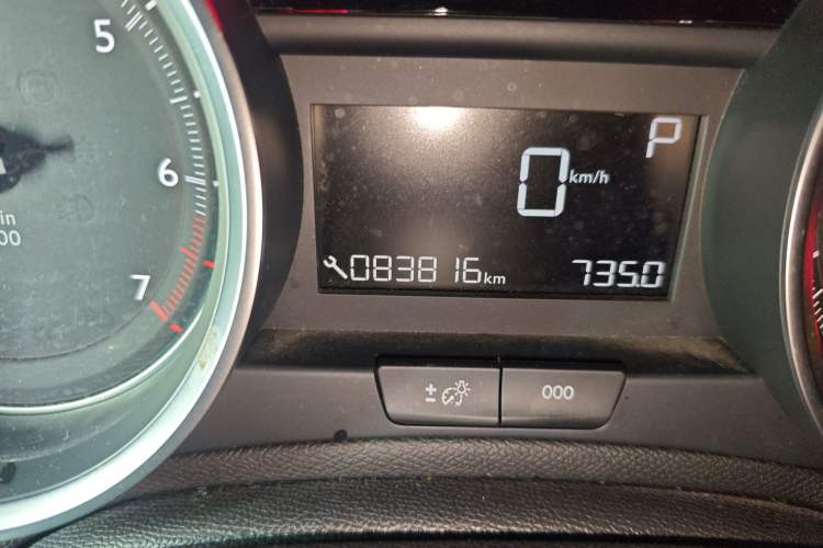 Used Peugeot 408 2016 1.6T Automatic Luxury Edition Odometer Close Up