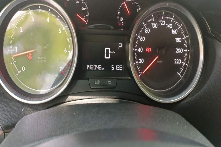 Used Peugeot 408 2016 1.6T Automatic Luxury Edition Odometer Close Up