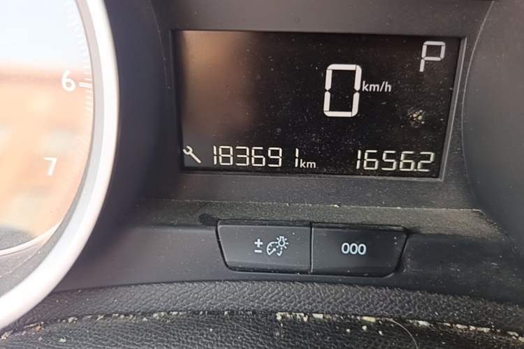 Used Peugeot 408 2016 1.6T Automatic Luxury Edition Odometer Close Up