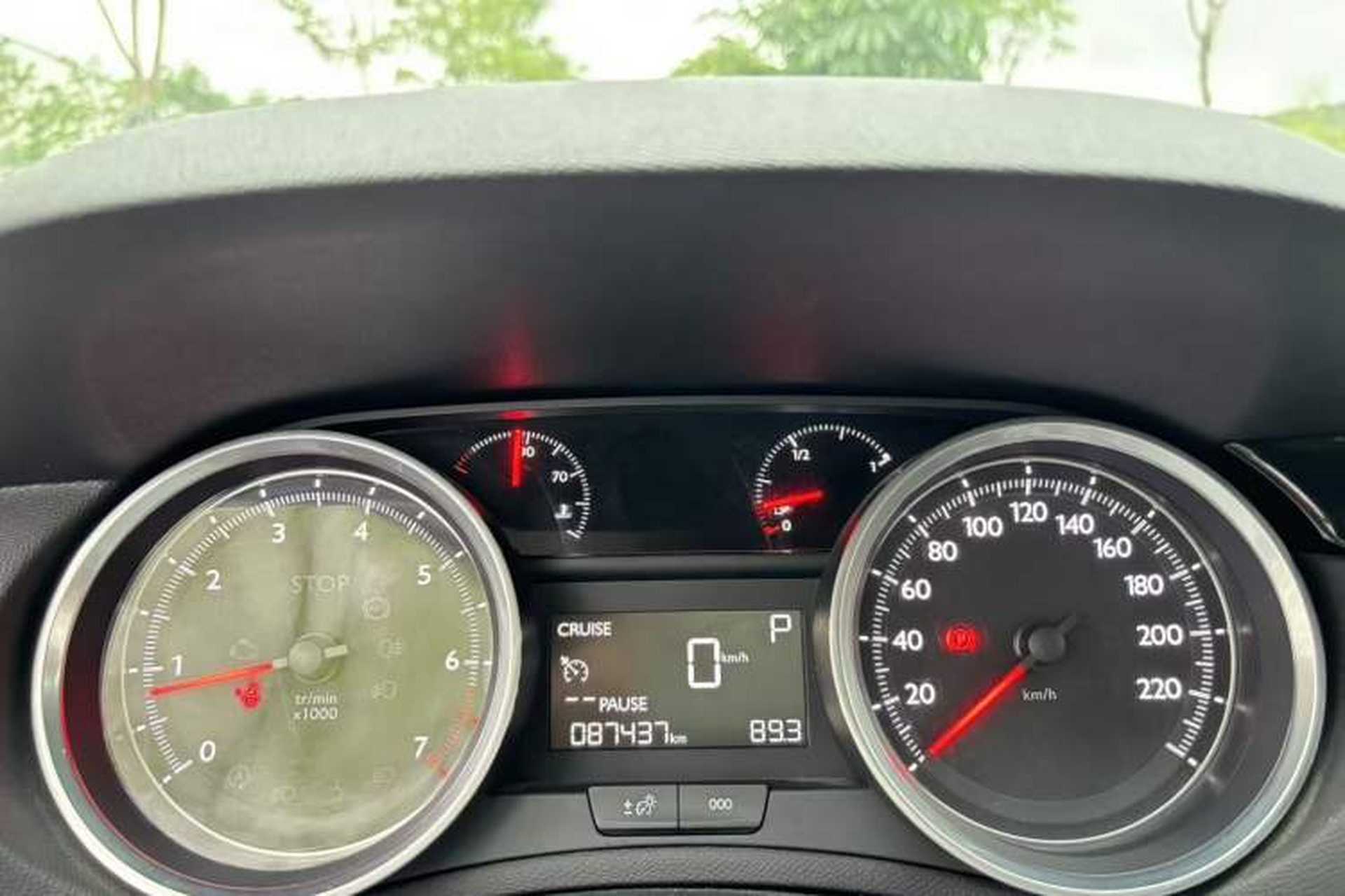 Used Peugeot 408 2016 1.6T Automatic Luxury Edition Odometer Close Up