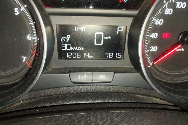 Used Peugeot 408 2016 1.6T Automatic Luxury Edition Odometer Close Up