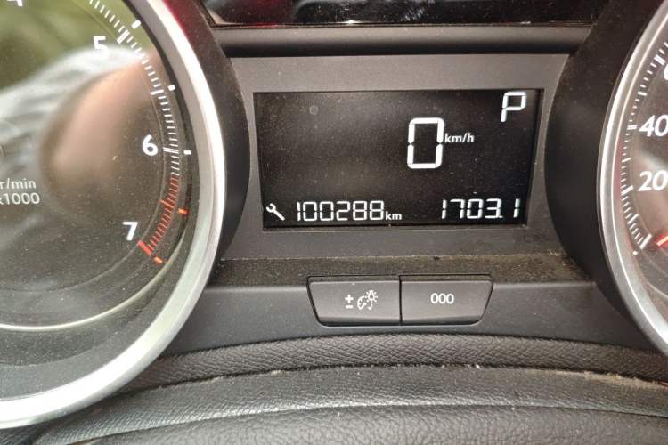 Used Peugeot 408 2016 1.6T Automatic Luxury Edition Odometer Close Up