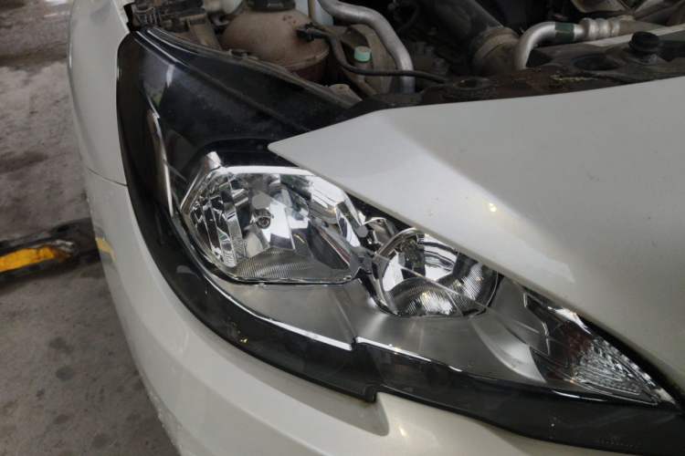 Used Peugeot 408 2016 1.6T Automatic Luxury Edition Right Front Headlight