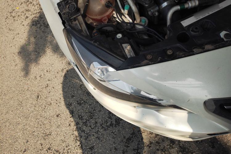 Used Peugeot 408 2016 1.6T Automatic Luxury Edition Right Front Headlight