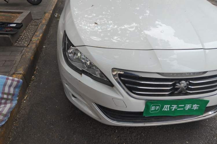 Used Peugeot 408 2016 1.6T Automatic Luxury Edition Right Front Headlight