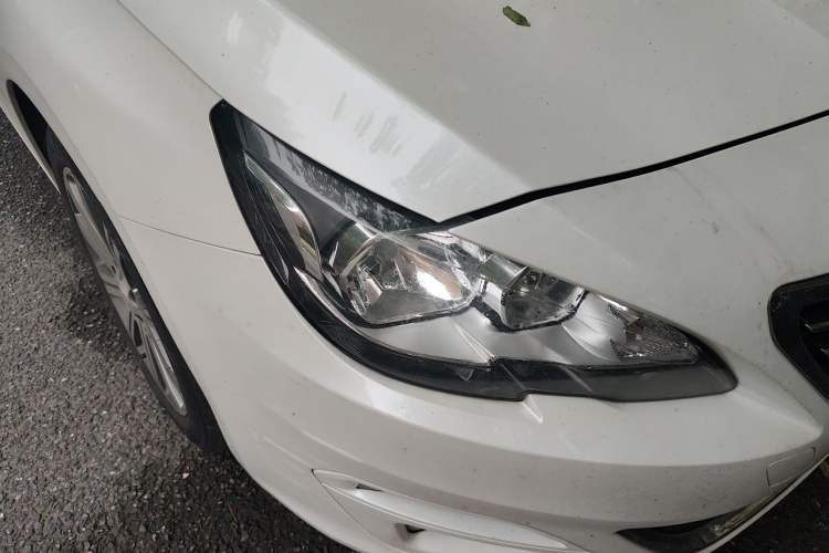 Used Peugeot 408 2016 1.6T Automatic Luxury Edition Right Front Headlight