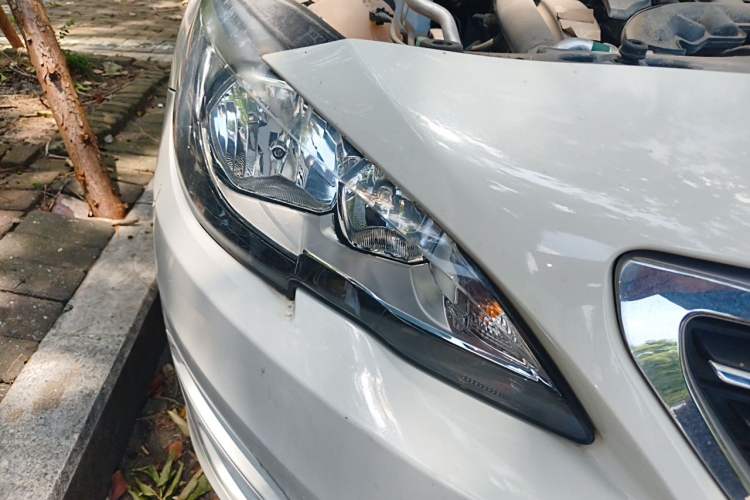 Used Peugeot 408 2016 1.6T Automatic Luxury Edition Right Front Headlight