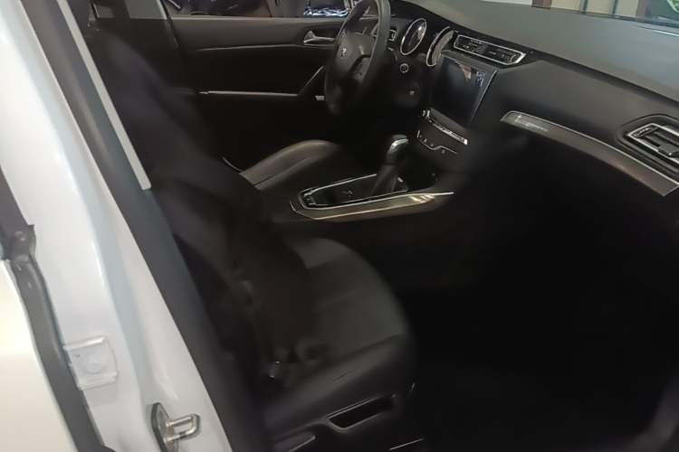 Used Peugeot 408 2016 1.6T Automatic Luxury Edition Right Front Seat