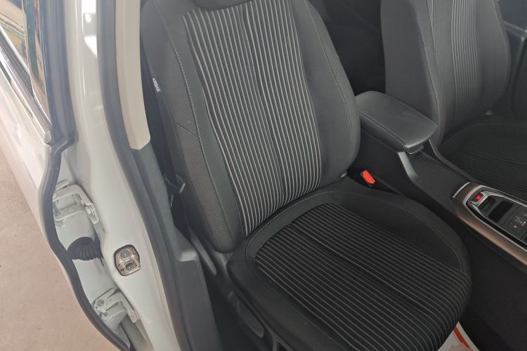 Used Peugeot 408 2016 1.6T Automatic Luxury Edition Right Front Seat