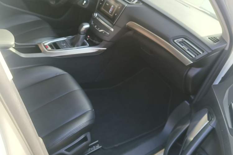 Used Peugeot 408 2016 1.6T Automatic Luxury Edition Right Front Seat