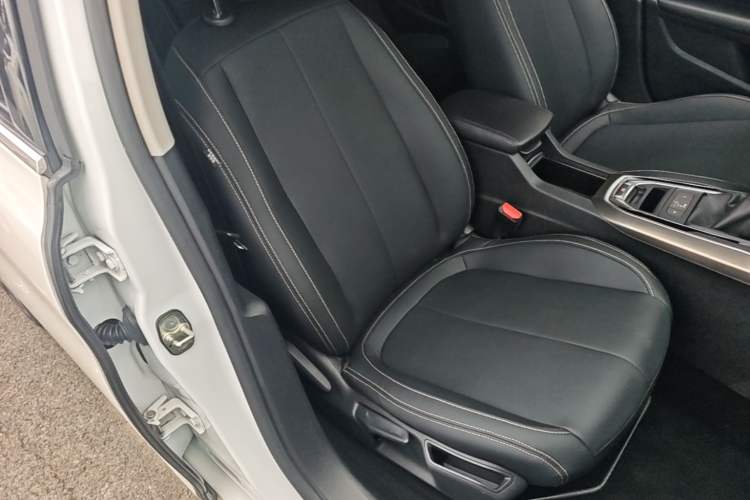 Used Peugeot 408 2016 1.6T Automatic Luxury Edition Right Front Seat