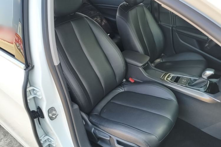 Used Peugeot 408 2016 1.6T Automatic Luxury Edition Right Front Seat