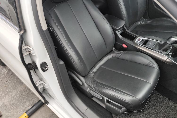 Used Peugeot 408 2016 1.6T Automatic Luxury Edition Right Front Seat
