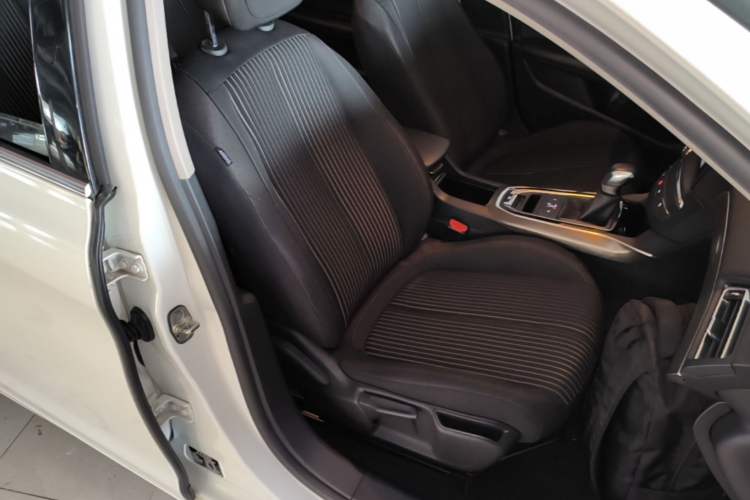 Used Peugeot 408 2016 1.6T Automatic Luxury Edition Right Front Seat