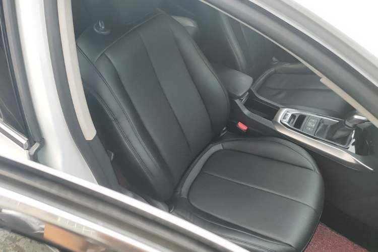 Used Peugeot 408 2016 1.6T Automatic Luxury Edition Right Front Seat