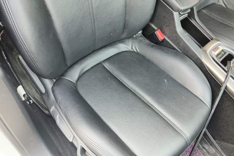 Used Peugeot 408 2016 1.6T Automatic Luxury Edition Right Front Seat