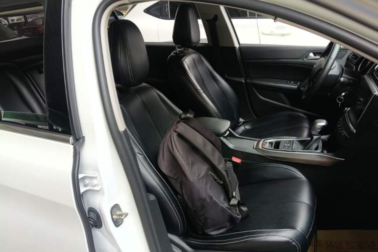 Used Peugeot 408 2016 1.6T Automatic Luxury Edition Right Front Seat