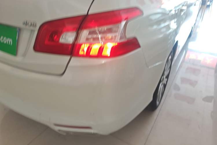 Used Peugeot 408 2016 1.6T Automatic Luxury Edition Right Rear Taillight