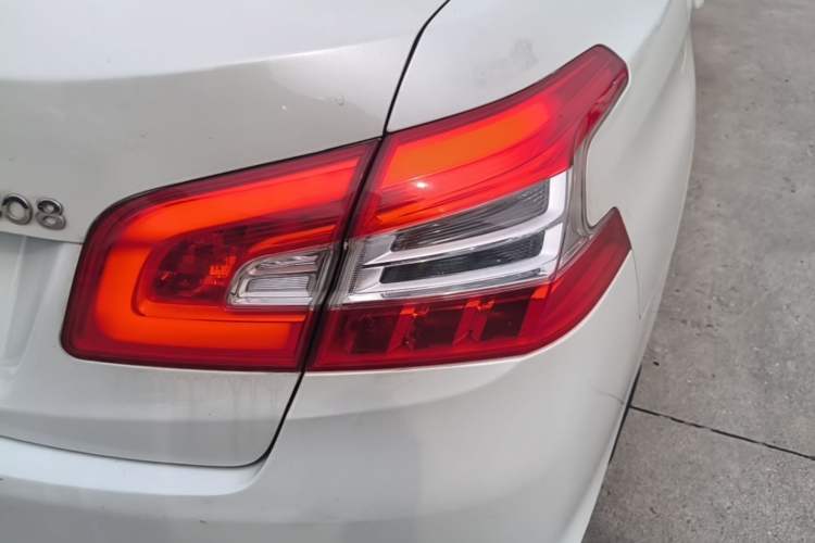 Used Peugeot 408 2016 1.6T Automatic Luxury Edition Right Rear Taillight