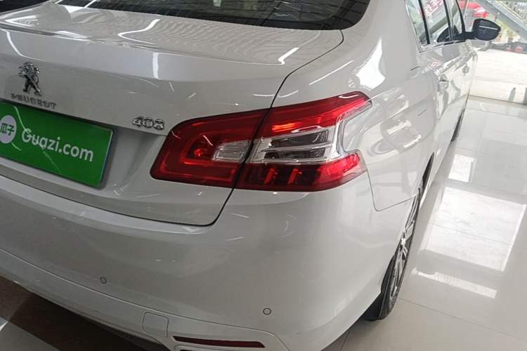 Used Peugeot 408 2016 1.6T Automatic Luxury Edition Right Rear Taillight