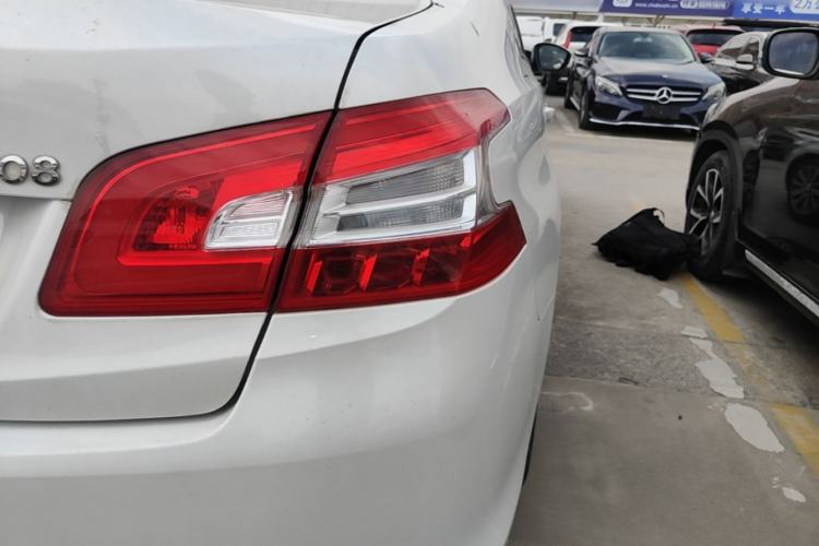 Used Peugeot 408 2016 1.6T Automatic Luxury Edition Right Rear Taillight
