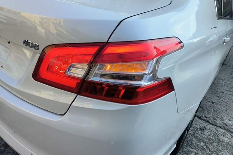 Used Peugeot 408 2016 1.6T Automatic Luxury Edition Right Rear Taillight