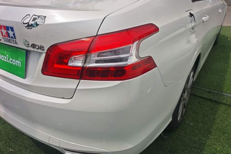 Used Peugeot 408 2016 1.6T Automatic Luxury Edition Right Rear Taillight