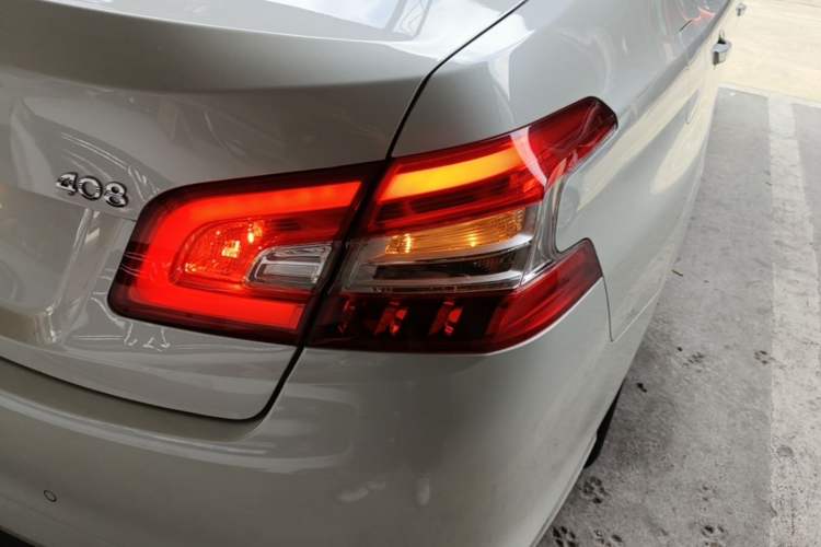 Used Peugeot 408 2016 1.6T Automatic Luxury Edition Right Rear Taillight