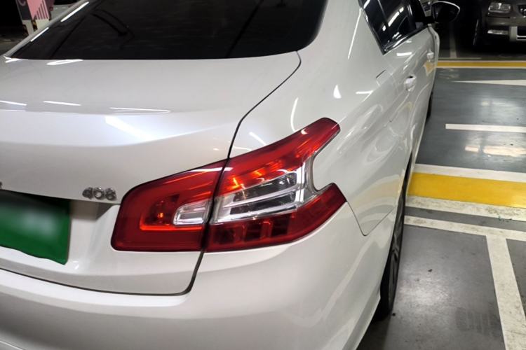 Used Peugeot 408 2016 1.6T Automatic Luxury Edition Right Rear Taillight