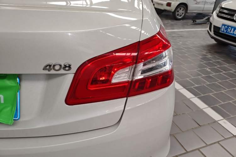Used Peugeot 408 2016 1.6T Automatic Luxury Edition Right Rear Taillight